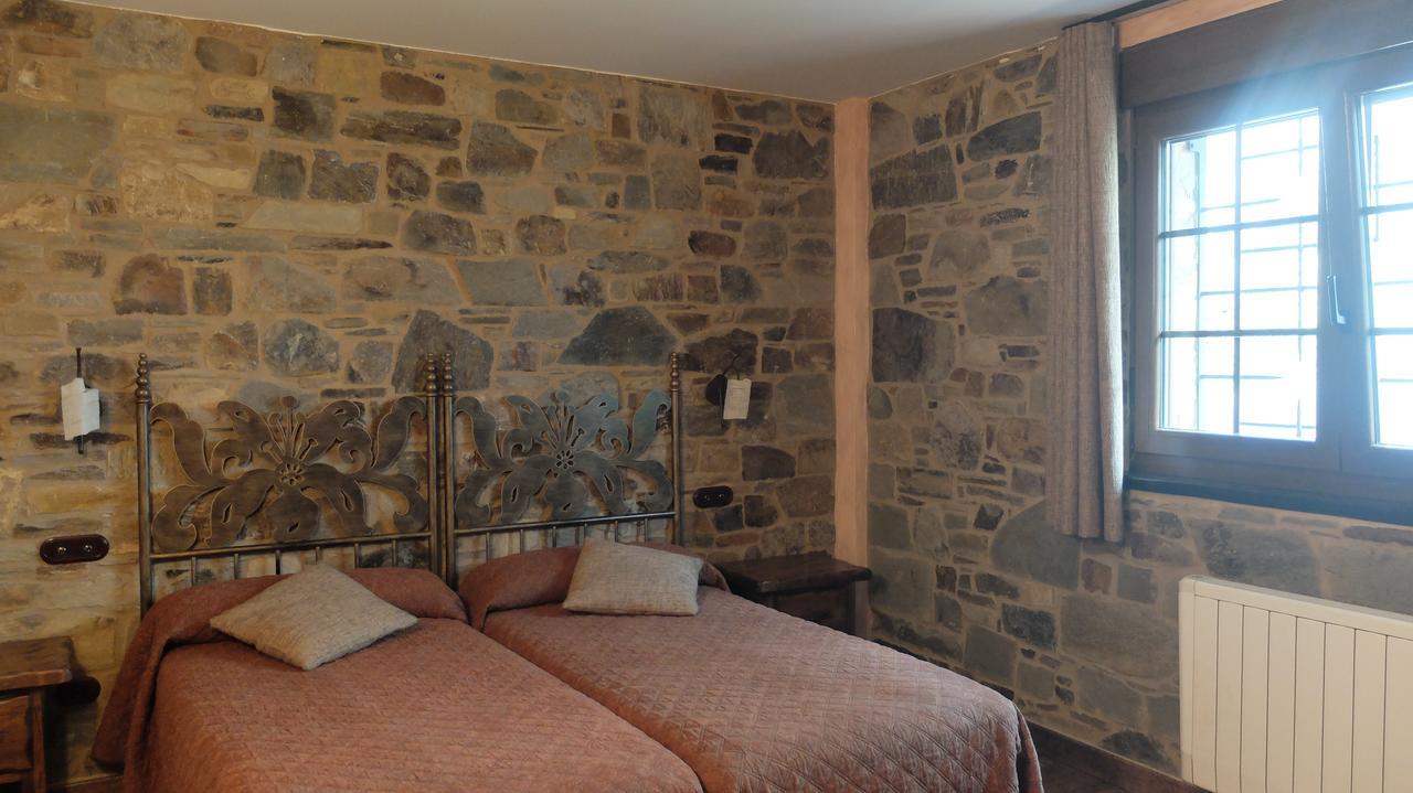 Hotel Rural La Casa Del Peregrino El Acebo de San Miguel Εξωτερικό φωτογραφία